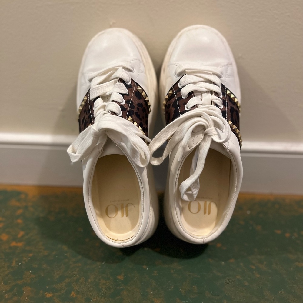JLO slip on platform sneaker - no heel